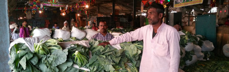 demonetisation  daily wagers fighting the crisis by skipping one meal a day