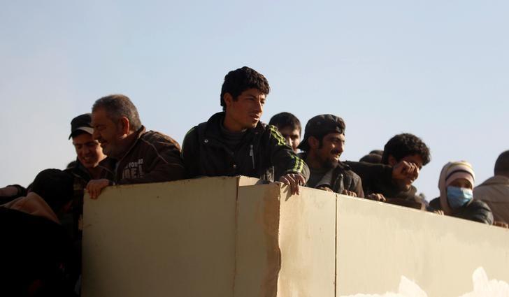 mosul facing crisis amid water cuts and rising food prices