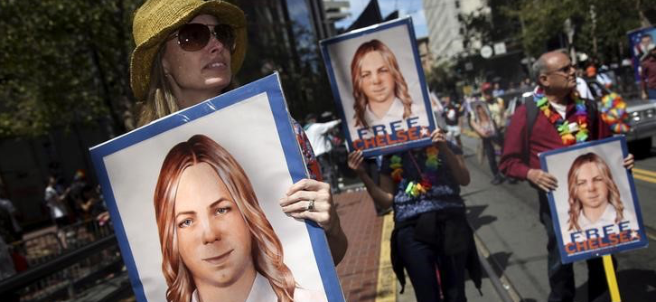 obama grants clemency to whistleblower chelsea manning  puerto rican nationalist oscar lopez rivera