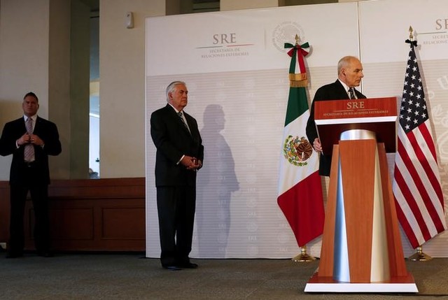 mexico warns of tariffs  spurns us aid