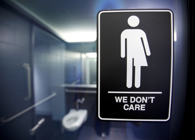 white house signals reversal in transgender bathroom policy