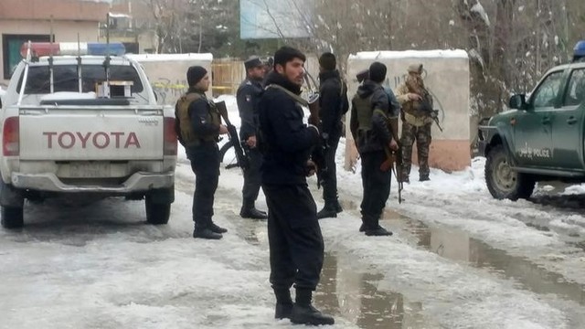 bomb blast outside afghanistan supreme court  at least 20 dead