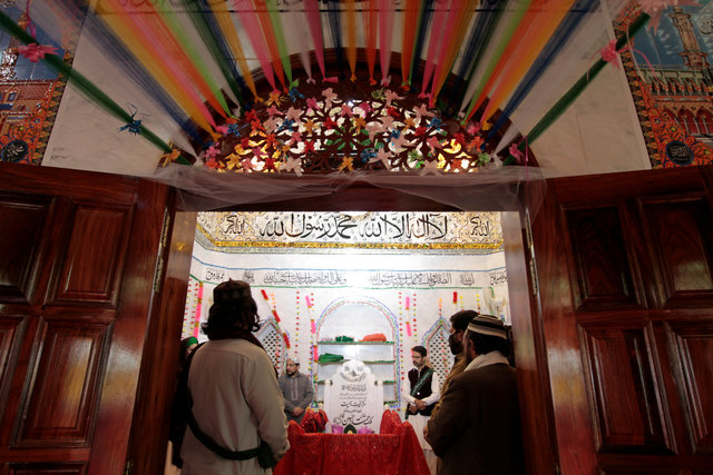 pakistan bans rallies commemorating assassin