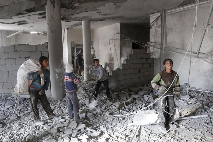 us led strikes against isis have killed at least 352 civilians  says pentagon