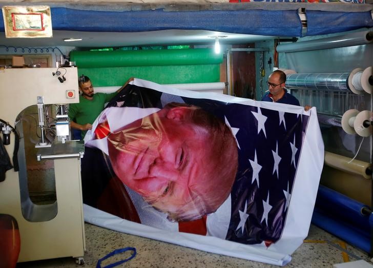 before trump visit  israel makes some concessions to palestinians