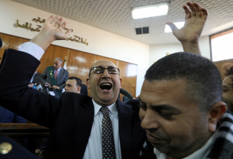 amid wave of arrests  egypt detains ex presidential candidate