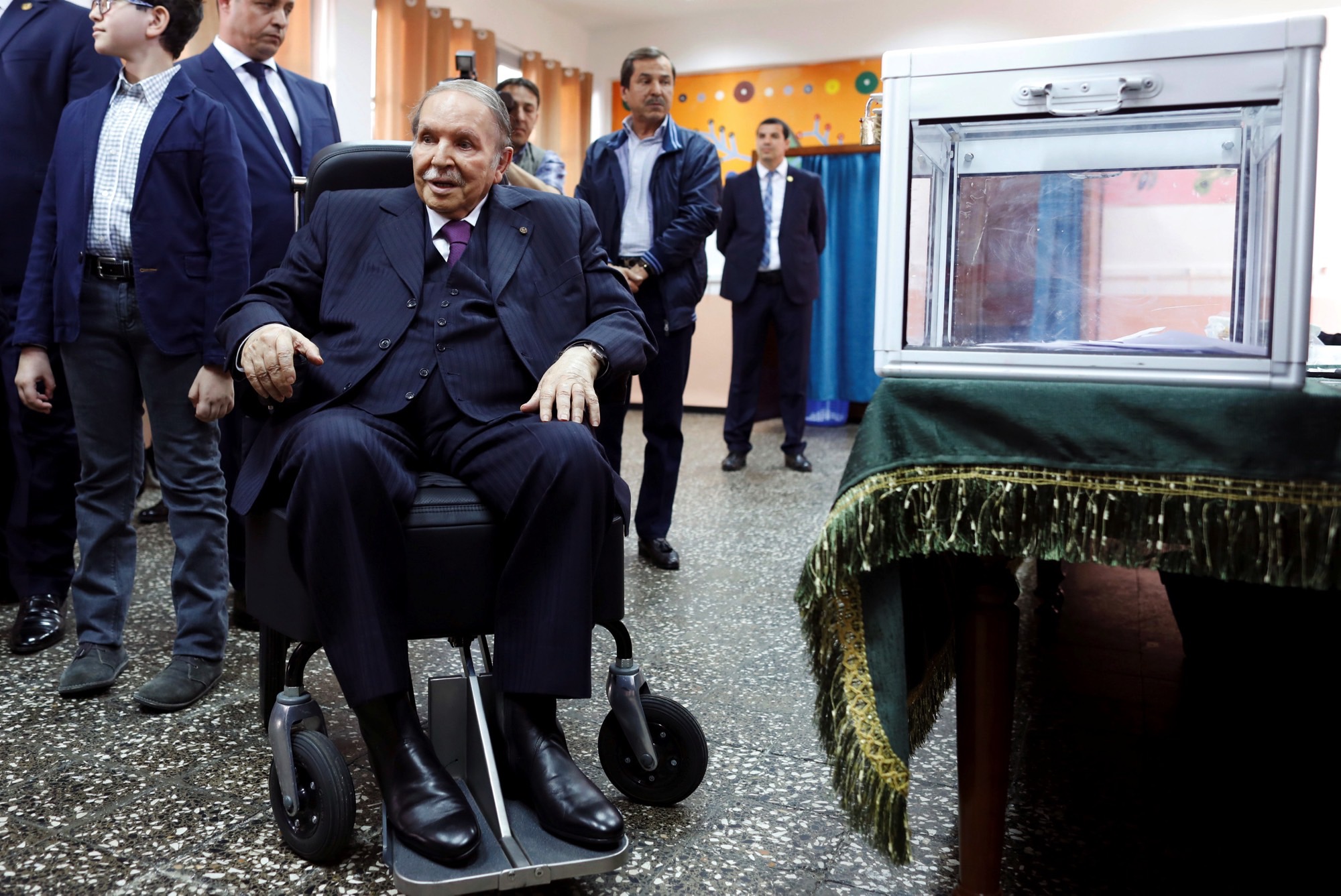algerians vote for new parliament in elections marked by apathy