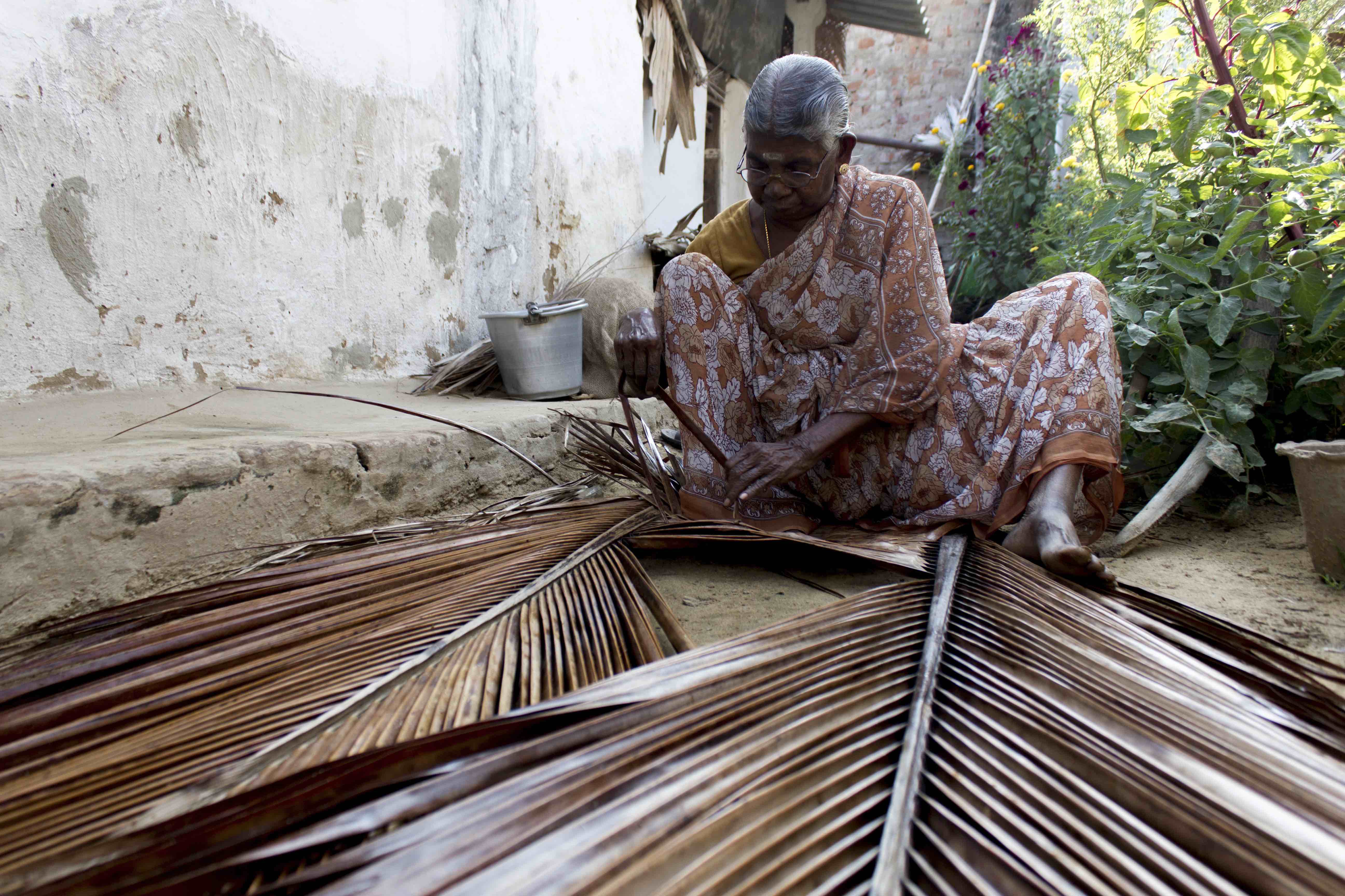 Kannadiakka at work. Credit: Kombai Arun