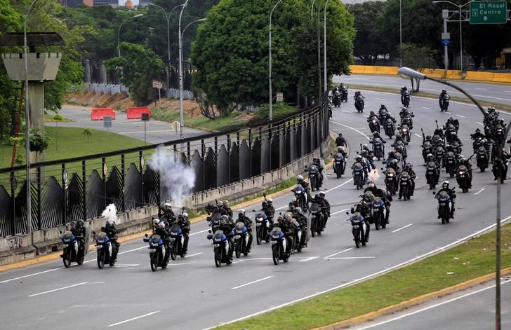 venezuela  14 army officers were imprisoned for dissent at beginning of protests