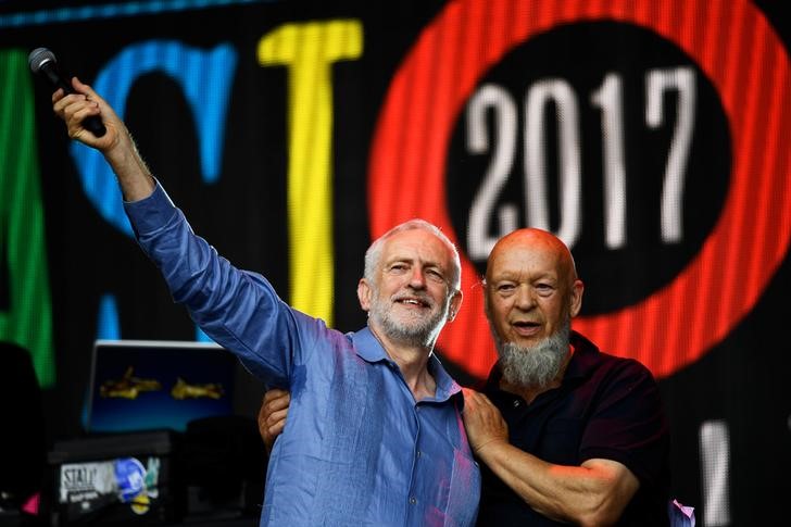 jeremy corbyn brings politics back in vogue at glastonbury festival