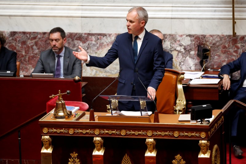 french parliament opens with test for macron s new lawmakers