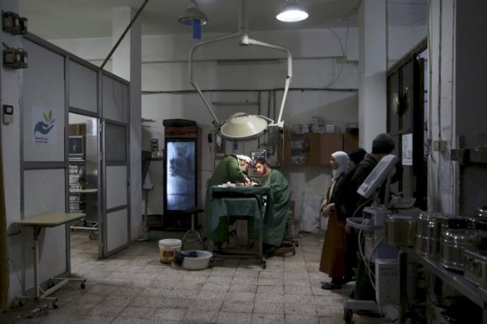 syrian doctors plead for help  fear the world is  bored  with their conflict
