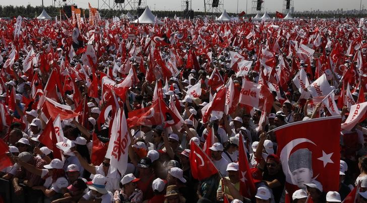 huge crowd in istanbul protests turkey s post coup crackdown