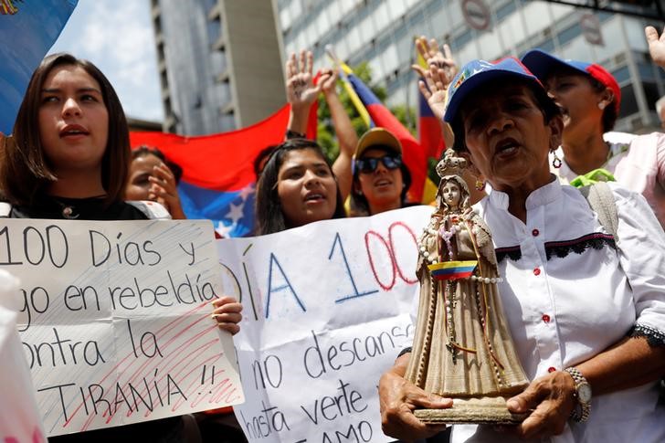 venezuela marks 100 days of protest with lopez release