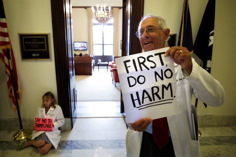 us republicans divided as second healthcare bill fails