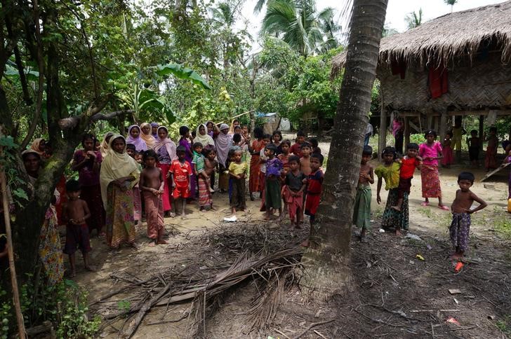 myanmar claims muslim militants behind rohingya killings