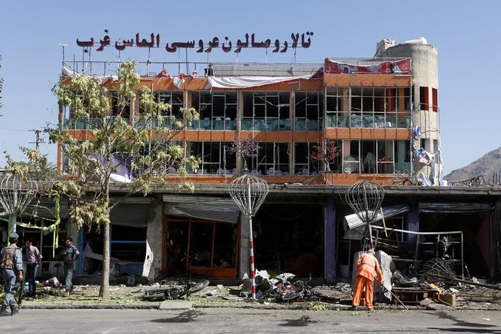 taliban suicide car bomber kills 35 in kabul  wounding over 40