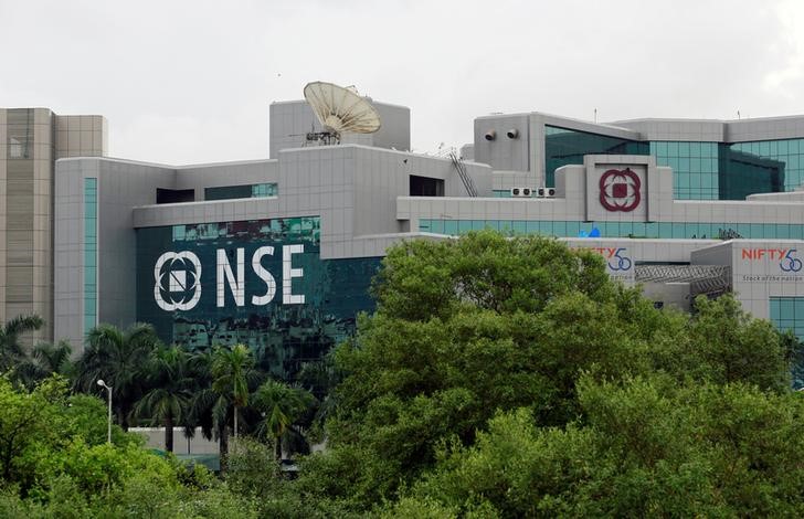 national stock exchange tops 10 000 points for the first time