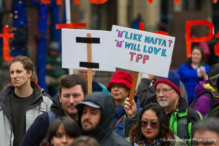 it is both necessary and possible to develop an alternative to globalisation