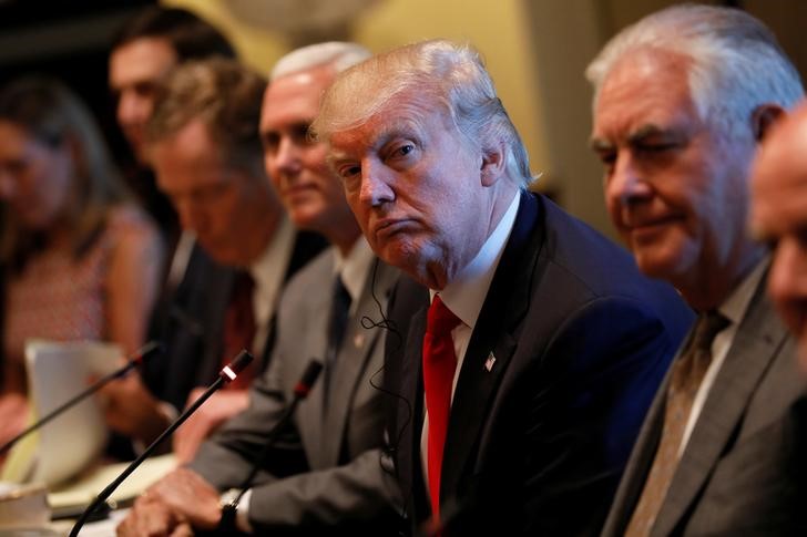 trump administration gives mixed messages on russia sanctions