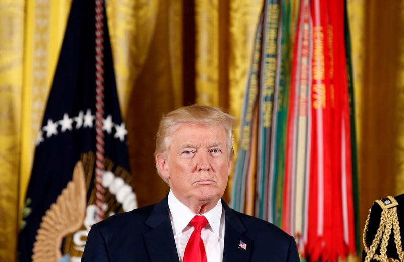 trump pressured mexico to pay for border wall in brash phone call