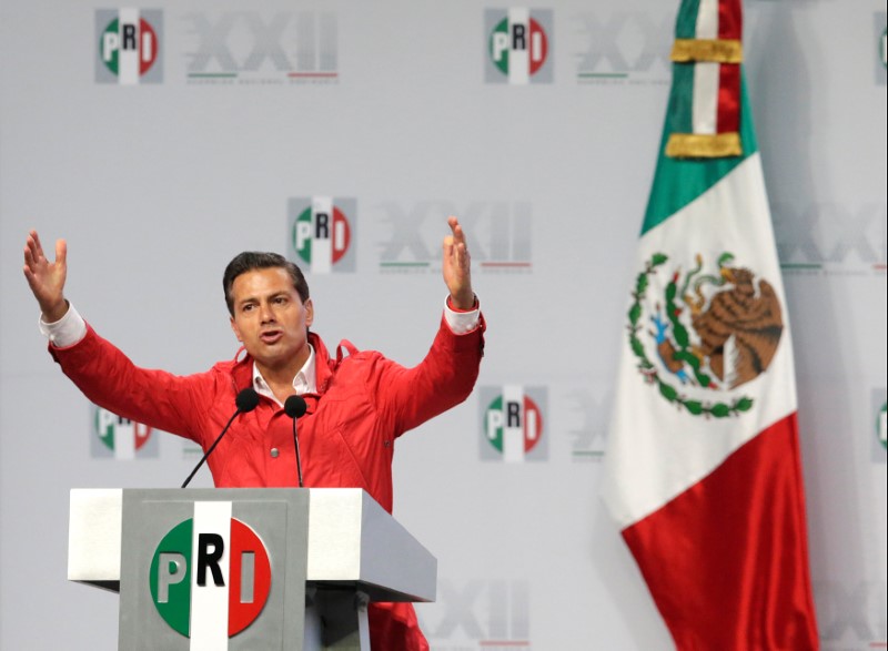 mexican president supports party rule change allowing outsider candidates