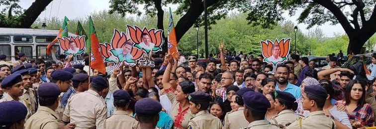 bjp wins both seats in bypoll  but congress remains single largest party in goa