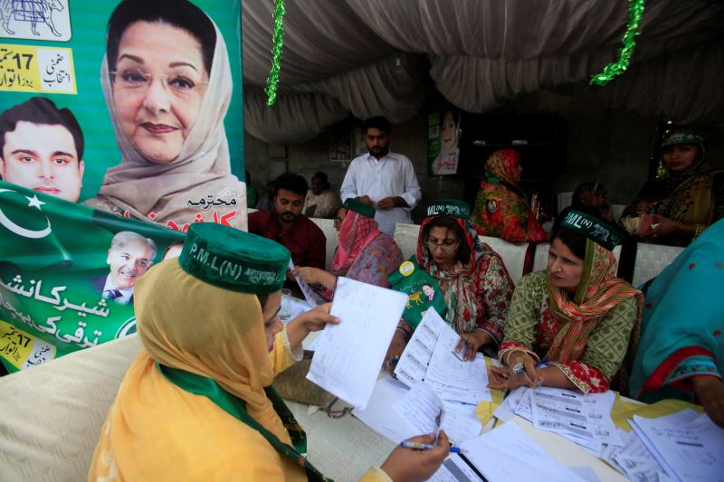 nawaz sharif s wife wins lahore by election