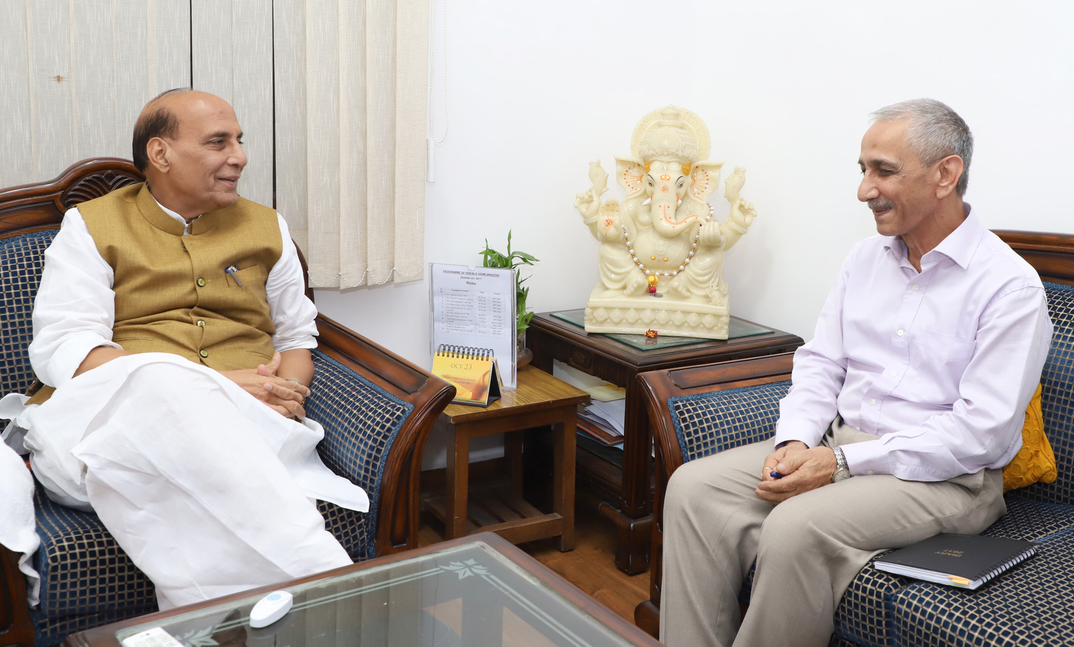 Dineshwar Sharma, former director of Intelligence Bureau, calling on Union home minister Rajnath Singh after being appointed as the representative of government of India to initiate dialogue in Jammu and Kashmir, in New Delhi on October 23, 2017. Credit: PIB