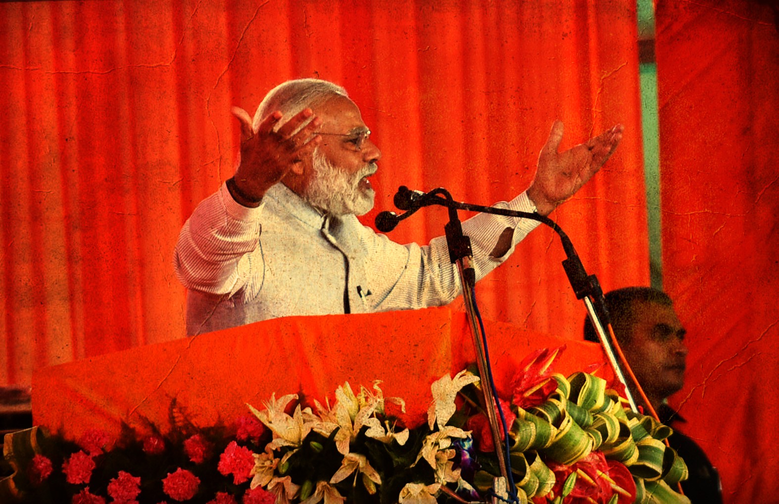 Prime Minister Narendra Modi addressing a public rally after inaugurating the Chenani-Nashri Tunnel, in Jammu Kashmir on April 02, 2017. Credit: PIB