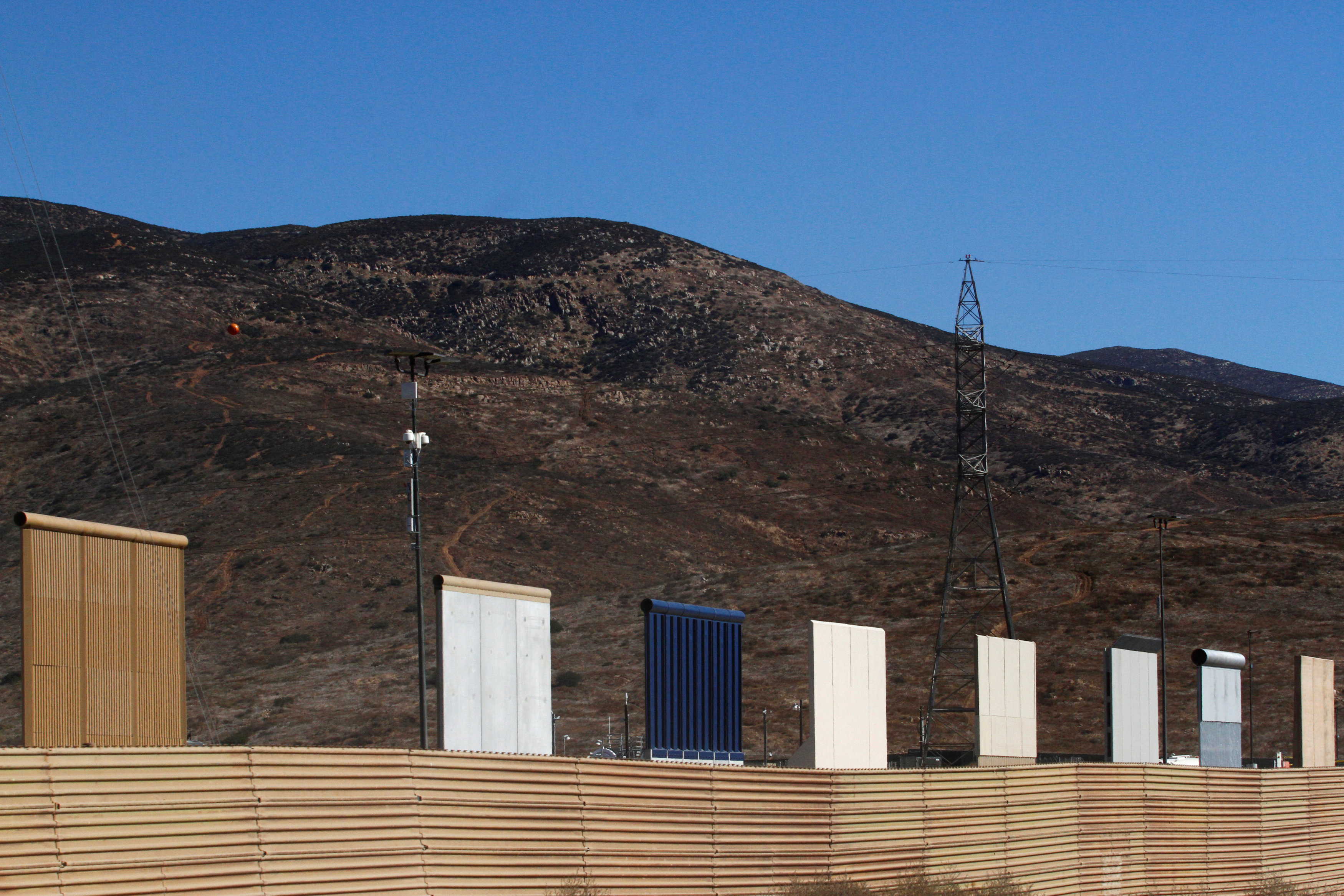 us mexico border wall prototypes a first small step on trump campaign promise
