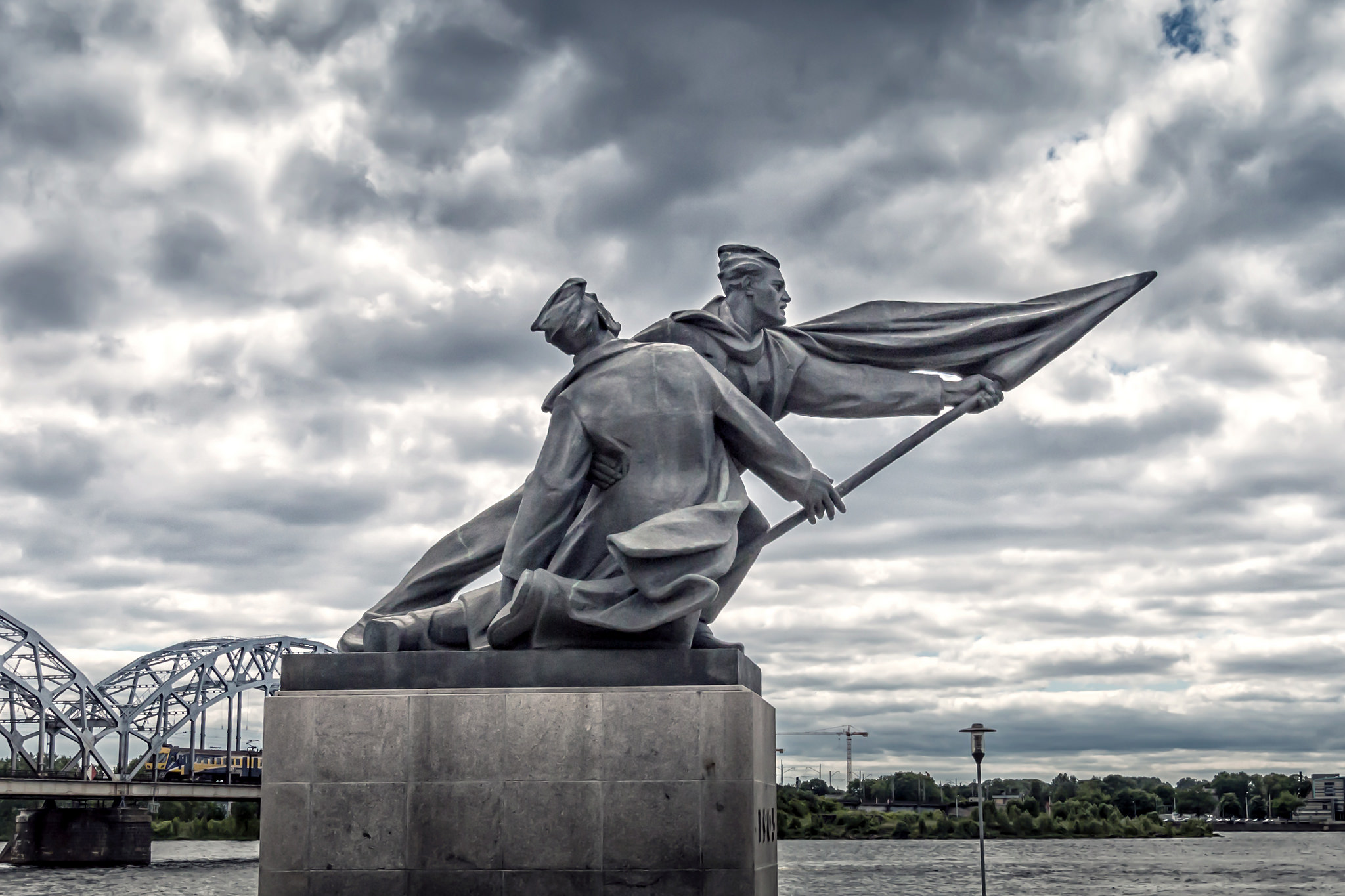 the october revolution is now a historical footnote in russia