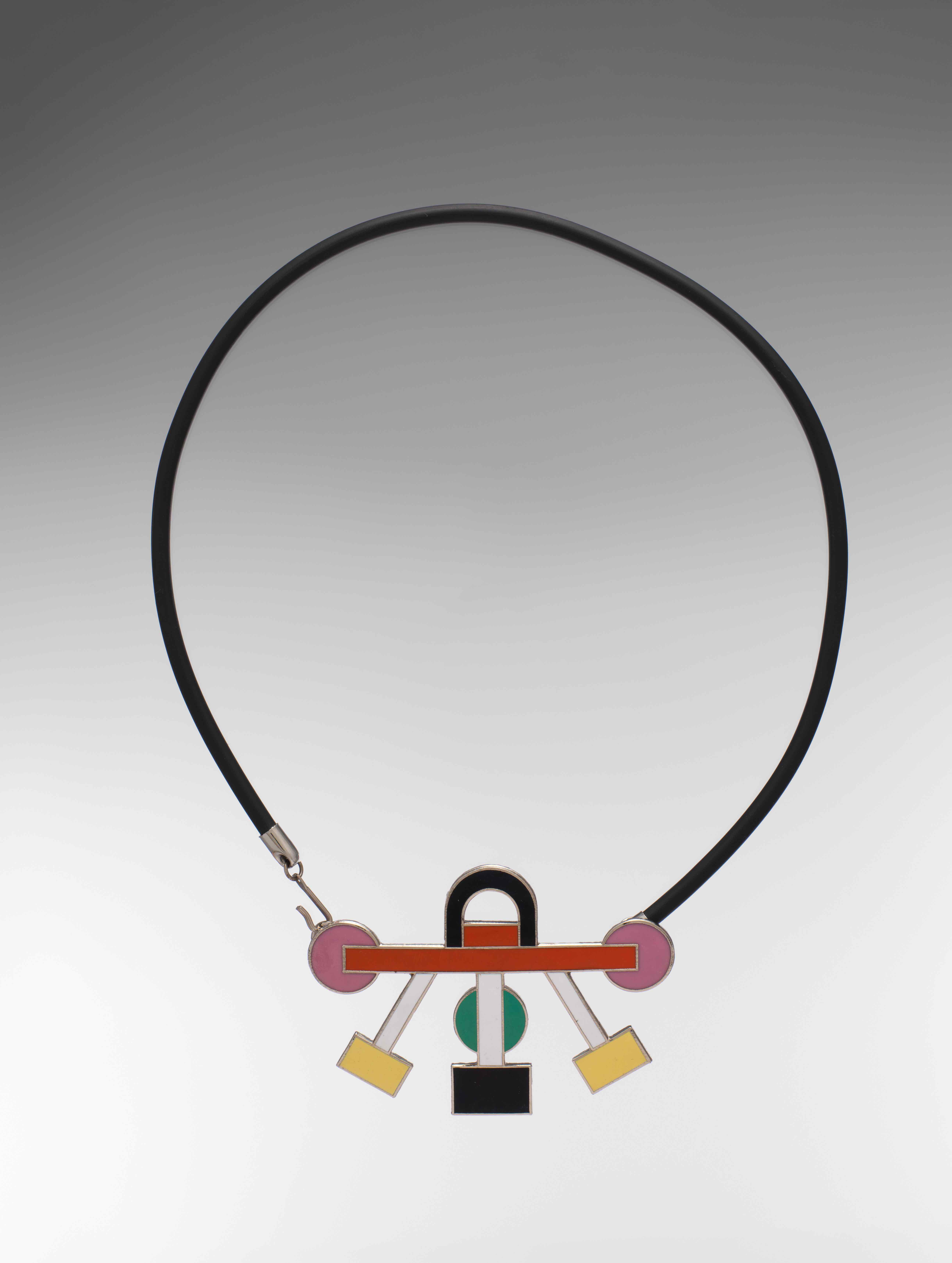 The Euphoria Necklace by Sotsass. Courtesy: Met Breuer