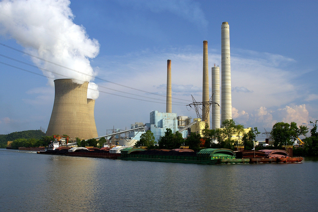 Coal power plant. Credit: Flickr, CC BY-NC-ND