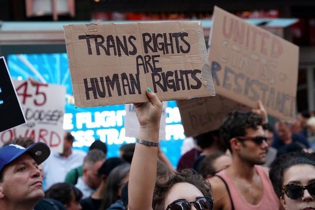 us federal judge blocks trump s transgender military ban