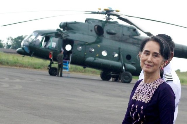 aung saa suu kyi  urges people not to quarrel  on visit to rakhine