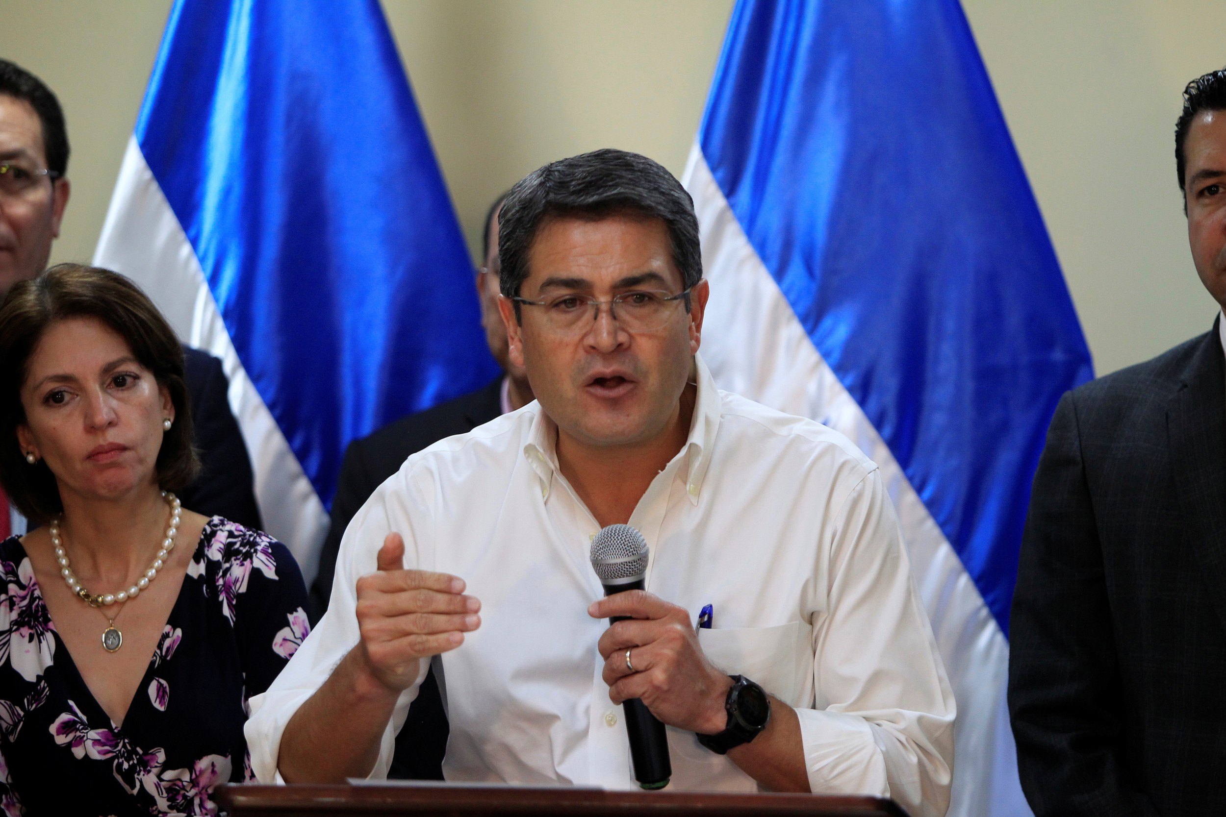 juan hernandez declared winner in nov 26 honduras presidential election