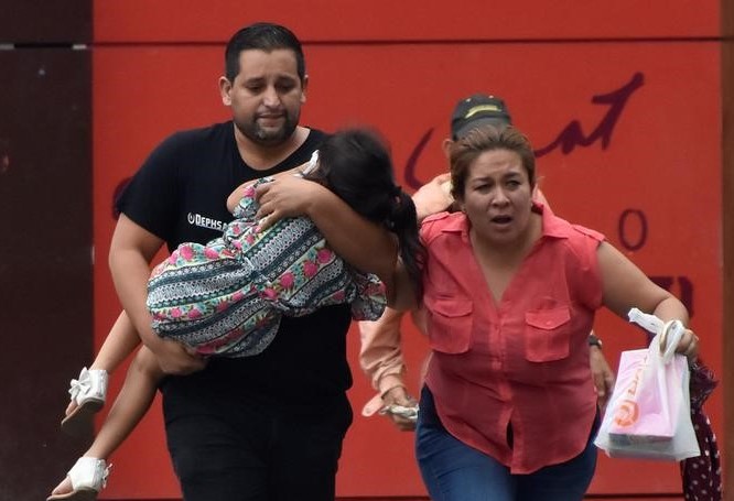 violence in honduras post disputed vote count leads to army imposed curfew