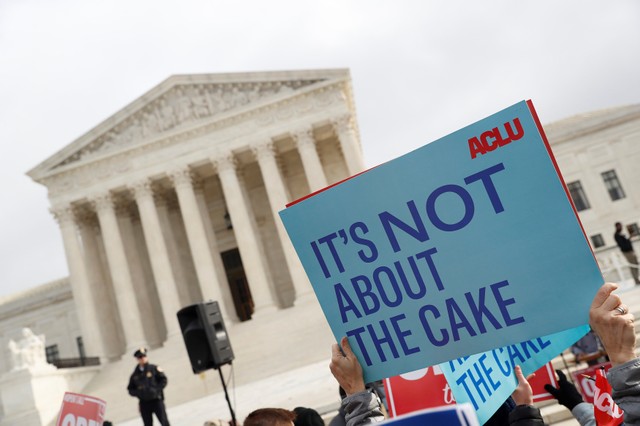 us supreme court divided on anti lgbt baker case