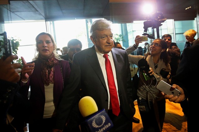 mexico presidential race roiled as leftist front runner embraces right wing party