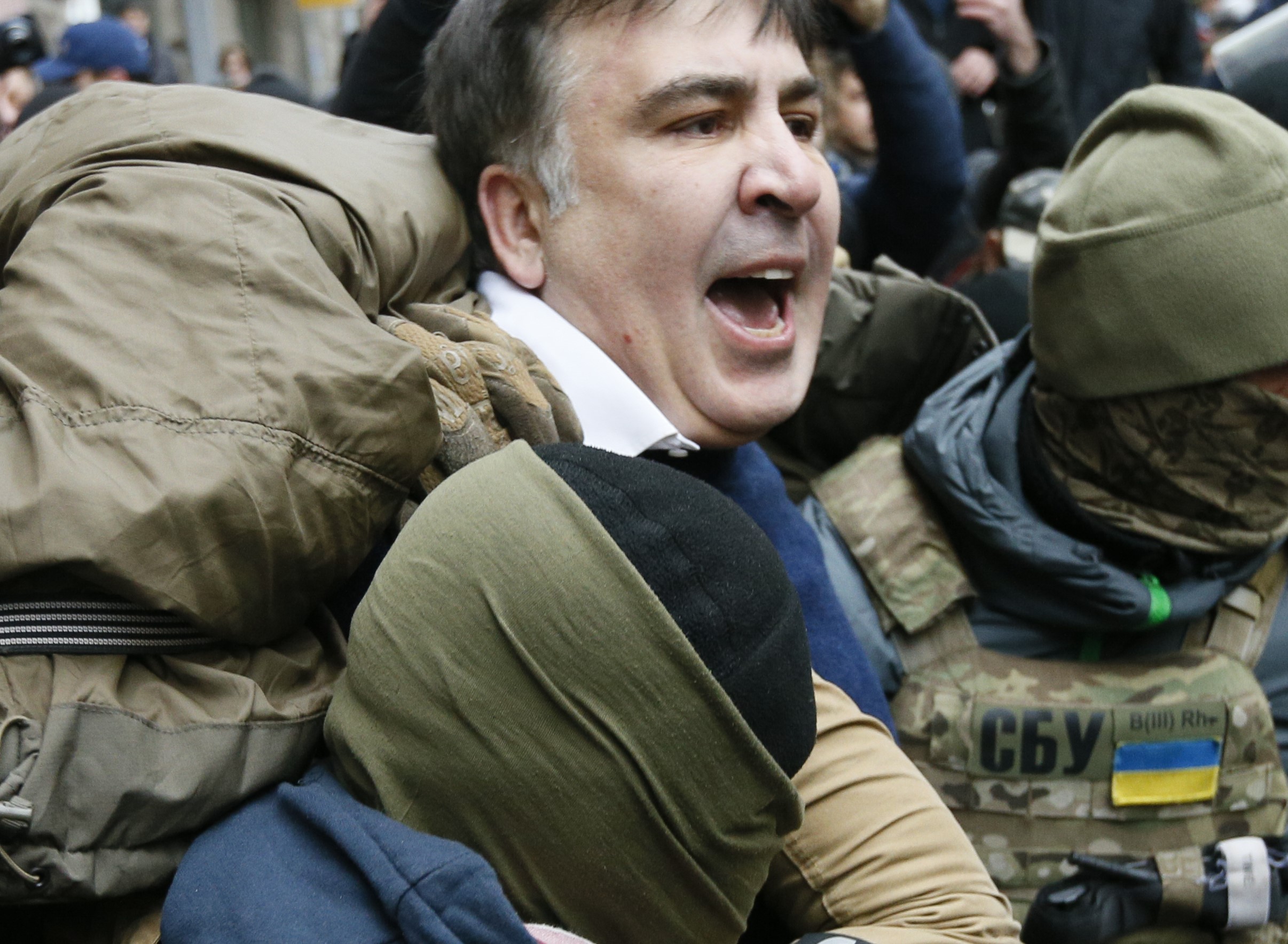 former georgian president freed from ukranian police custody by supporters