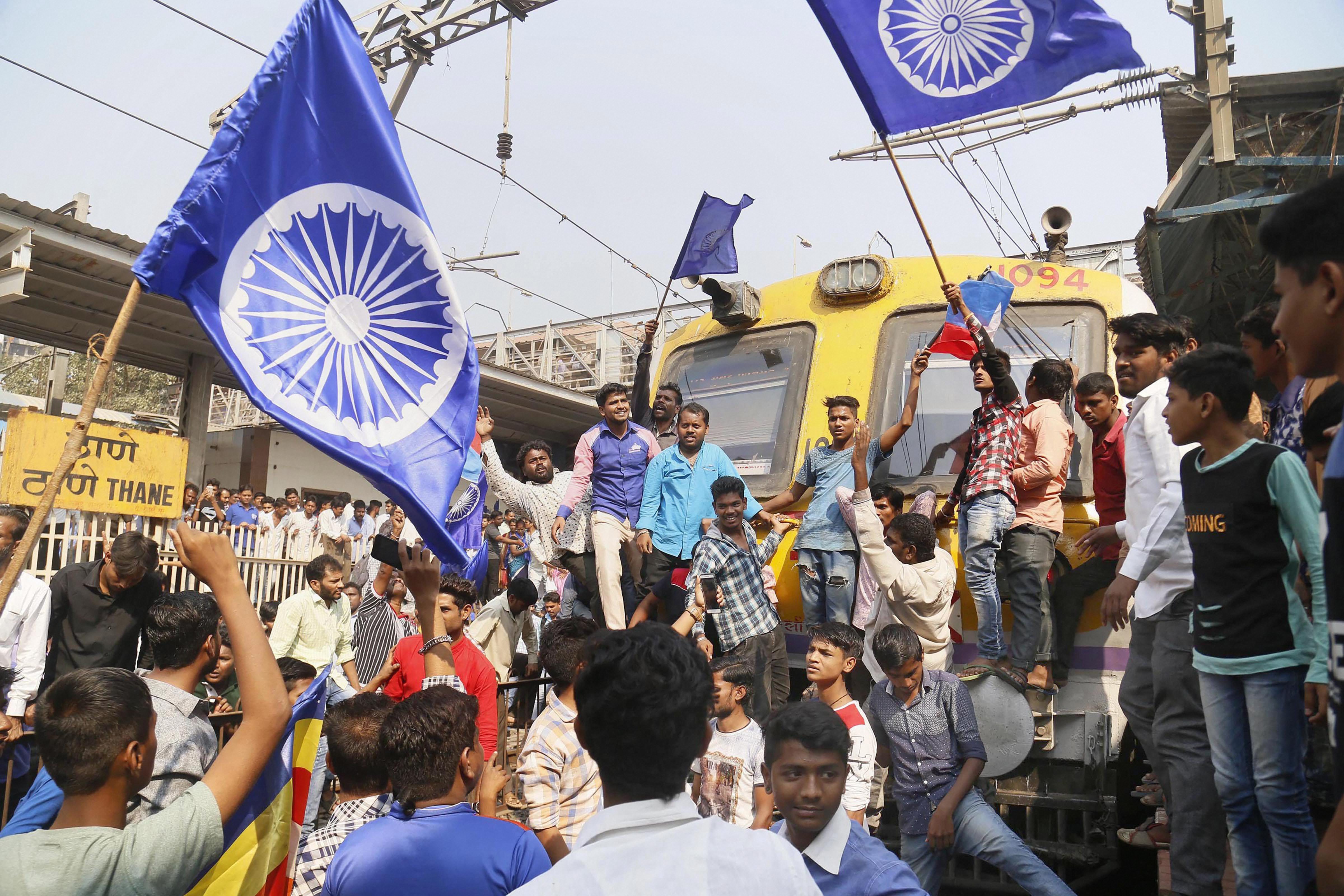 Dalit groups protesting at Thane railway station, Mumbai during the Maharashtra Bandh on Wednesday. Credit: PTI