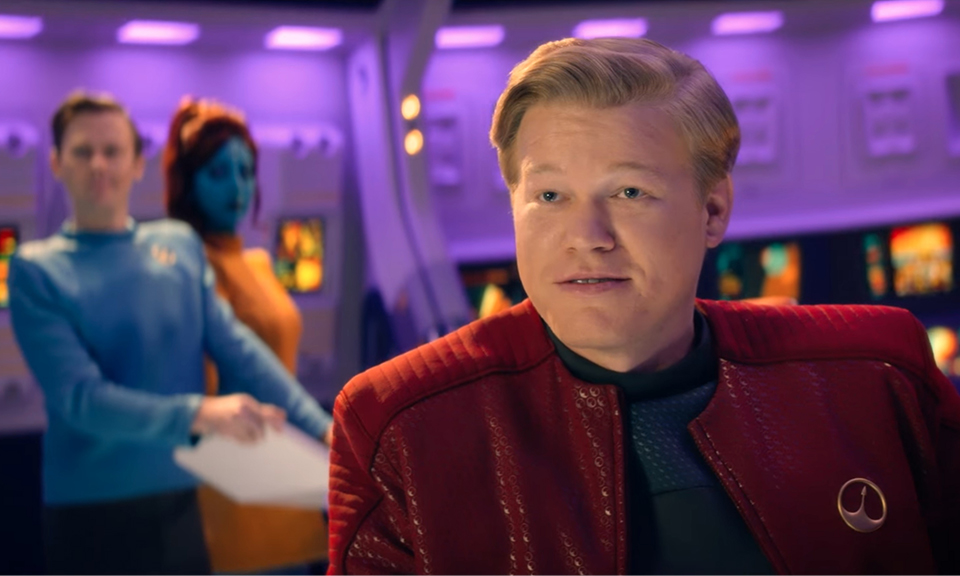 Robert Daly (Jesse Plemons) in his Star Trek-like virtual world. Credit: Netflix