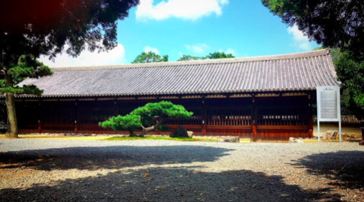 The tosu at Tofukuji Zen Temple Complex, dating from the 14th century. Credit: Janaki Lenin