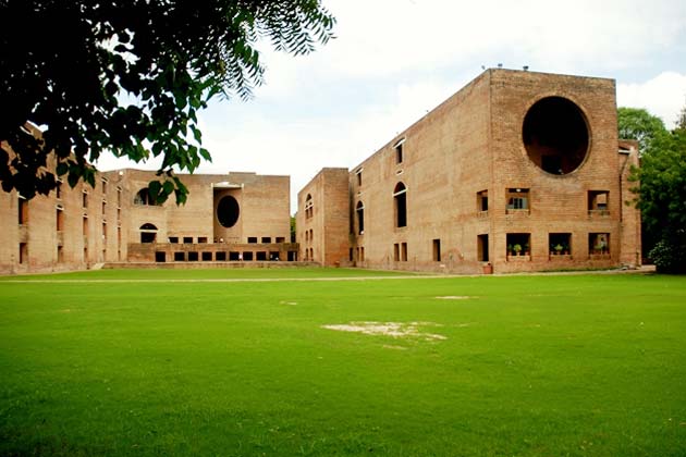 The campus at IIM Ahmedabad. Courtesy: insideIIM.com