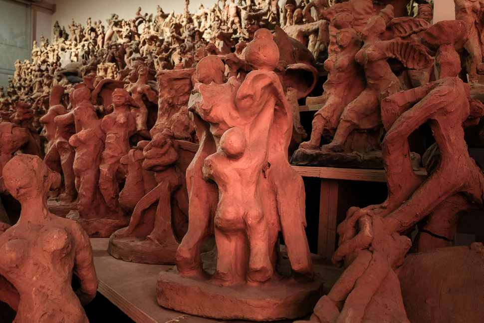 ‘409 Ramkinkars’ (2015), miniaturised terracotta recasts by Vivan Sundaram and a group of young artists. Credit: Ajay Jaiman