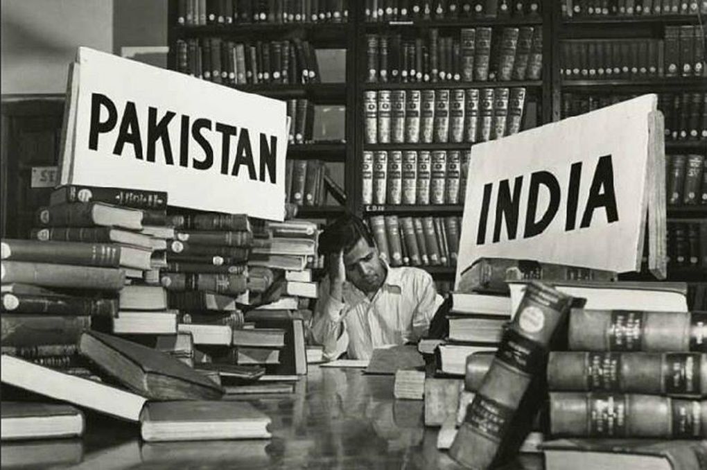 An image from 1947 showing the partition of books from India and Pakistan, at the Calcutta National Library.