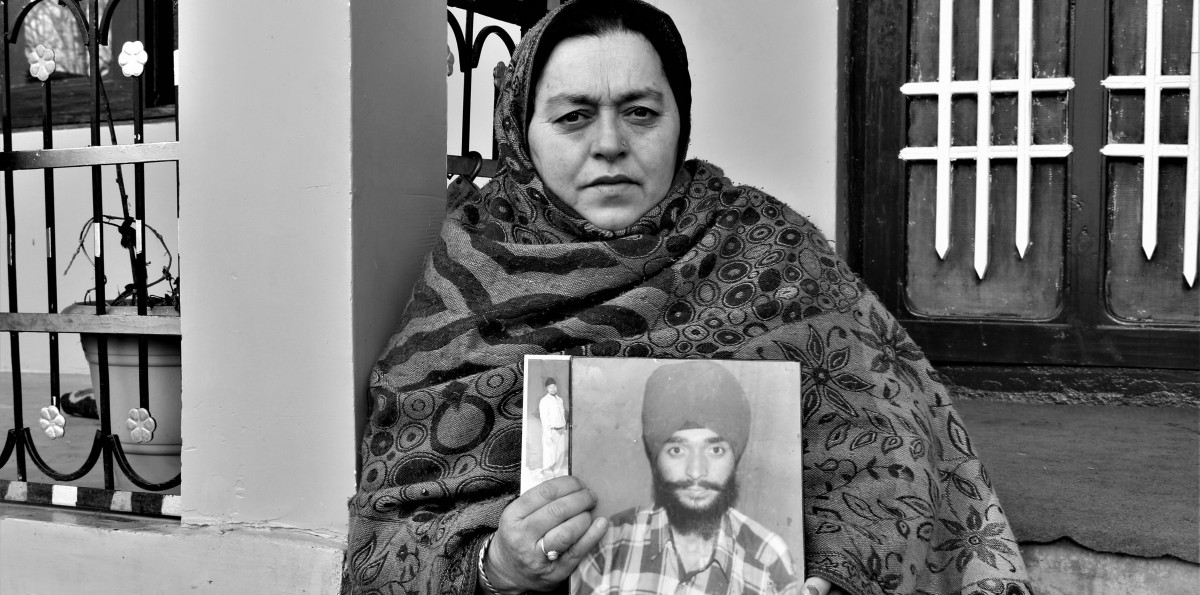 Harjeet Kaur lost her two brothers in the Chattisingpora massacre. Credit: Saqib Mir