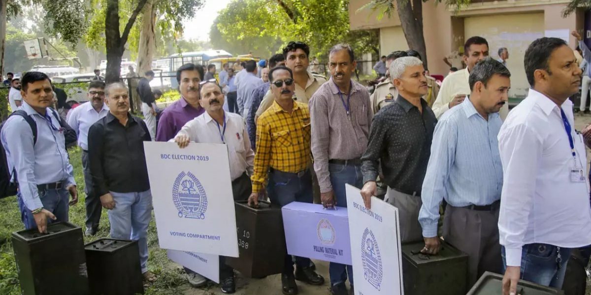 J&K Block Development Council Polls Take Place Amid Tight Security ...