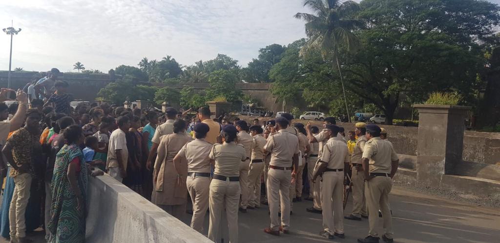 Daman: Section 144 Imposed, Two Government Schools Converted Into 'Temporary Jails' - The Wire